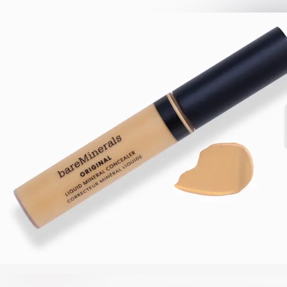 bareMinerals Original Liquid Mineral Concealer in Light/Medium 2.5W New in Box